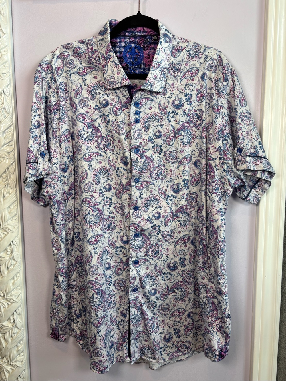 Au Noir Paisley Short Sleeve Button Down Shirt with Blue & Purple Accents 1X